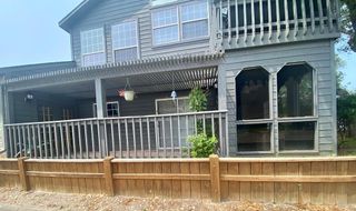 210 Oak Bay St, Rockport, TX 78382