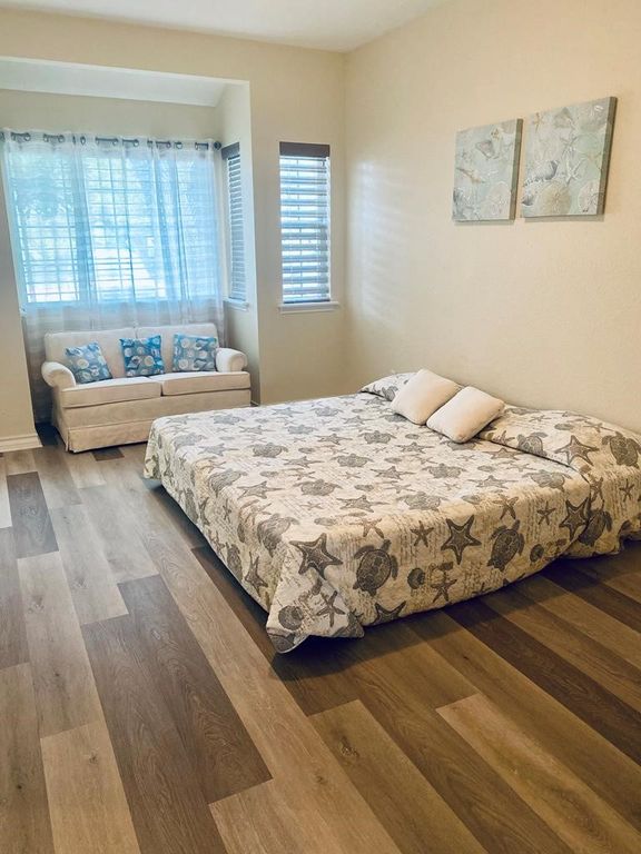 210 Oak Bay St 701, Rockport, TX 78382 — photo 5