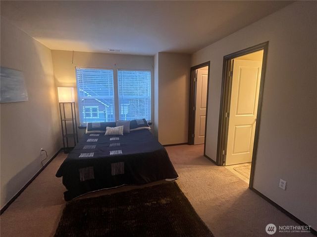 17711 79th Ave Court E, Puyallup, WA 98375