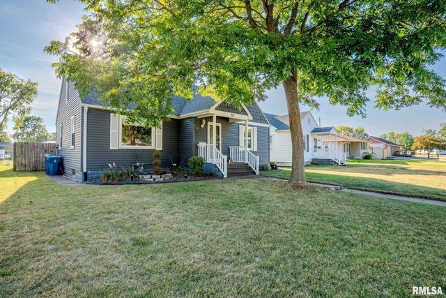 711 3RD Avenue, Camanche, IA 52730