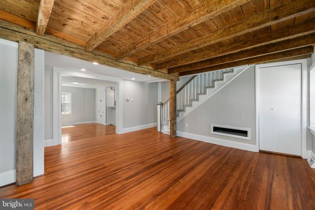 39 MAIN STREET, Pilesgrove, NJ 08098