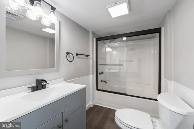 39 MAIN STREET, Pilesgrove, NJ 08098