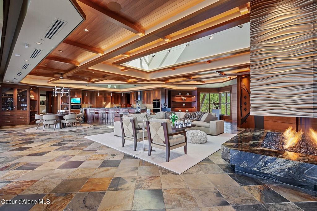 2051 S Island Green Dr, Coeur d'Alene, ID 83814 photo 10