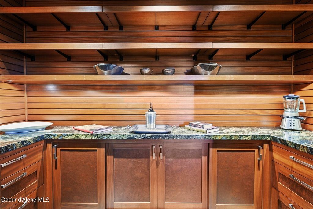 2051 S Island Green Dr, Coeur d'Alene, ID 83814 photo 14