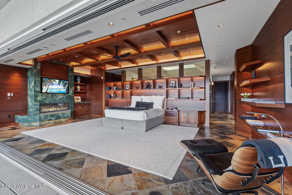 2051 S Island Green Dr, Coeur d'Alene, ID 83814 photo 19