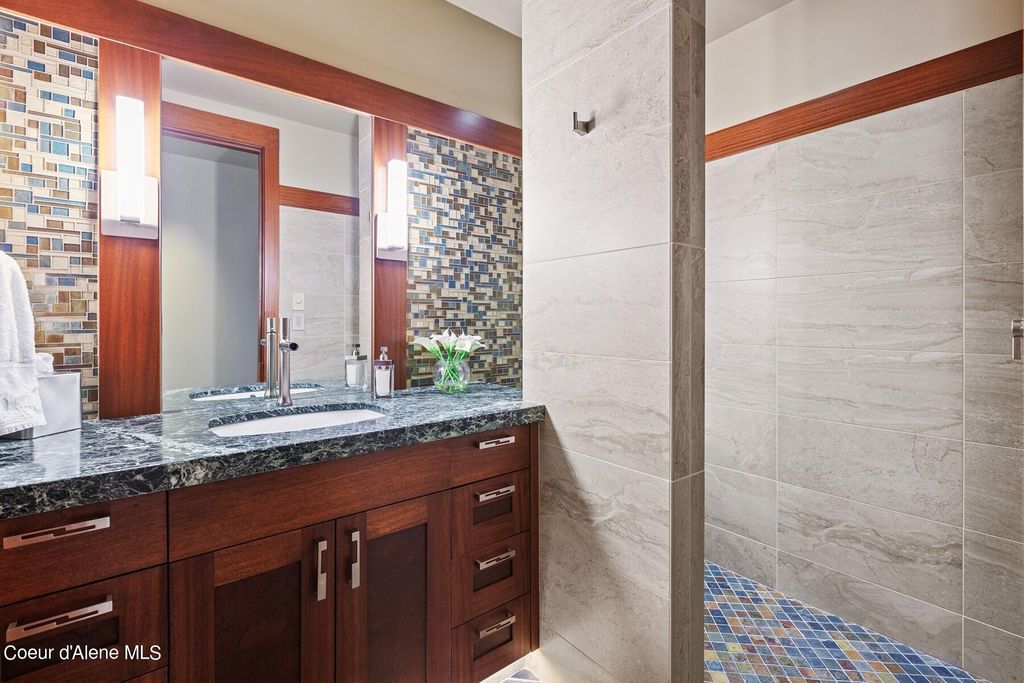 2051 S Island Green Dr, Coeur d'Alene, ID 83814 photo 27