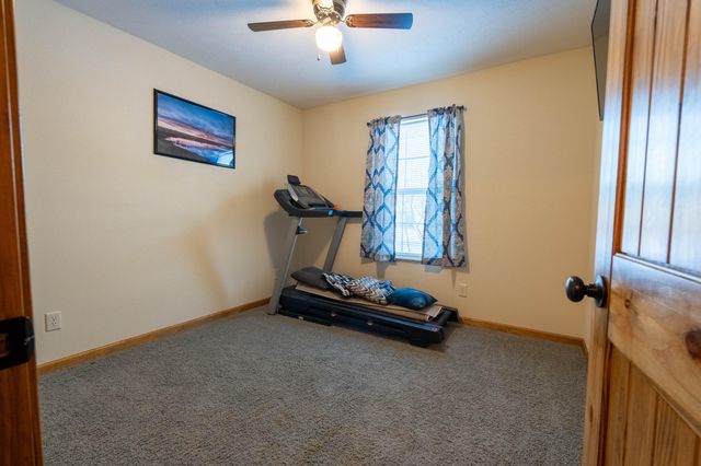 510 Bradford Pear, Clever, MO 65631