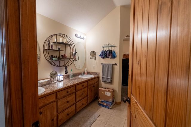 510 Bradford Pear, Clever, MO 65631