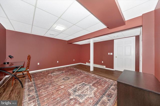 2608 BANBURY LN, Chambersburg, PA 17201