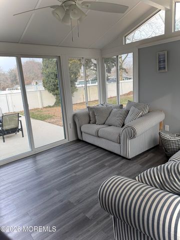 53 Fairview Drive, Middletown, NJ 07748