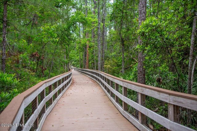 8521 LITTLE SWIFT Circle 34D, Jacksonville, FL 32256