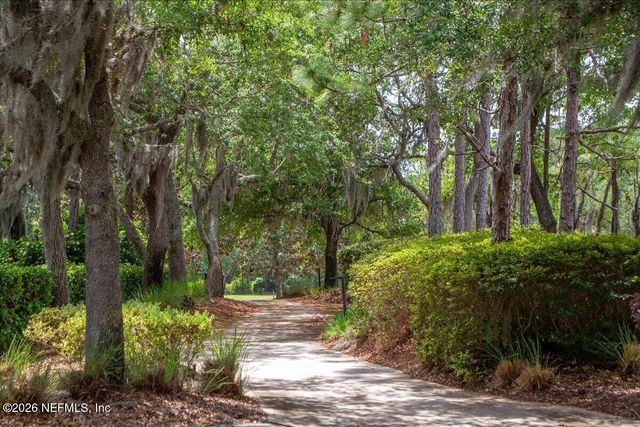 8521 LITTLE SWIFT Circle 34D, Jacksonville, FL 32256