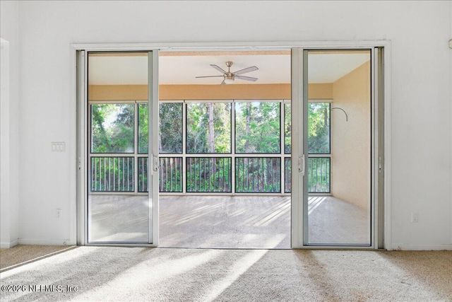 8521 LITTLE SWIFT Circle 34D, Jacksonville, FL 32256