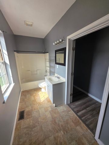 30 N Morris Street, Newark, OH 43055