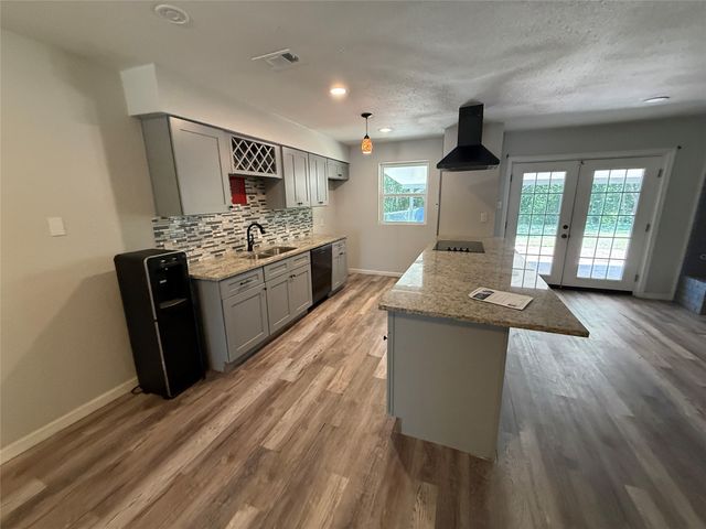 5305 Westhaven Drive, Fort Worth, TX 76132