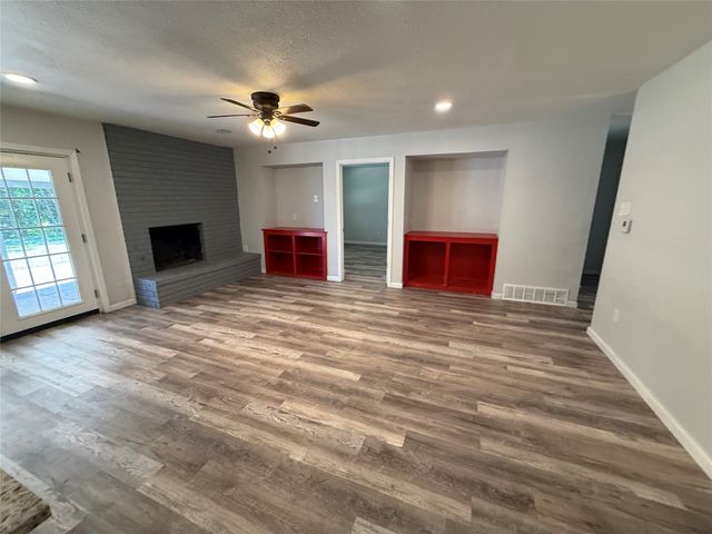 5305 Westhaven Drive, Fort Worth, TX 76132