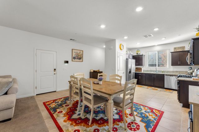 165 Sullivan Dr, Merced, CA 95348