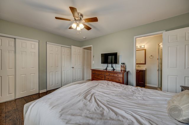 1306 CANYON RUN Road, Naperville, IL 60565