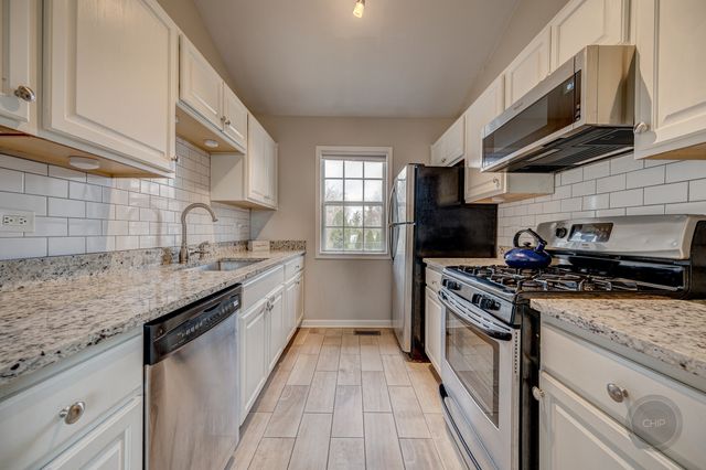 1306 CANYON RUN Road, Naperville, IL 60565