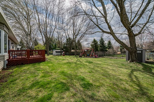 1306 CANYON RUN Road, Naperville, IL 60565