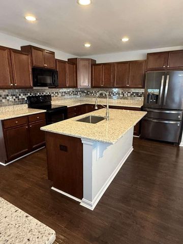 4 Rockledge Court, Alexandria, KY 41001