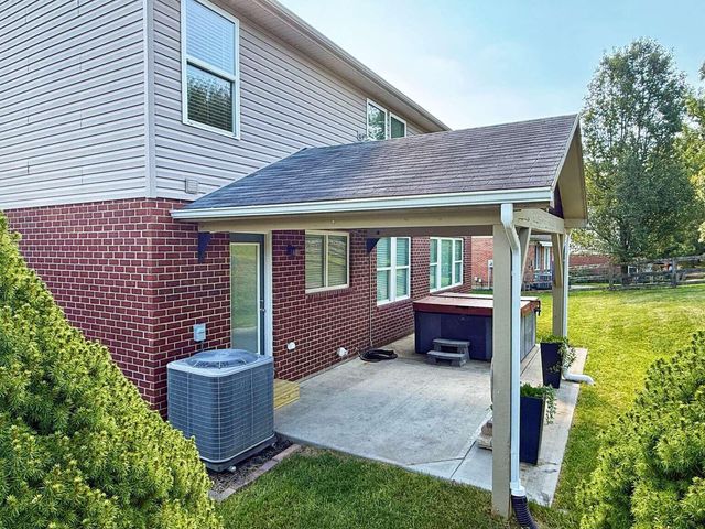 4 Rockledge Court, Alexandria, KY 41001