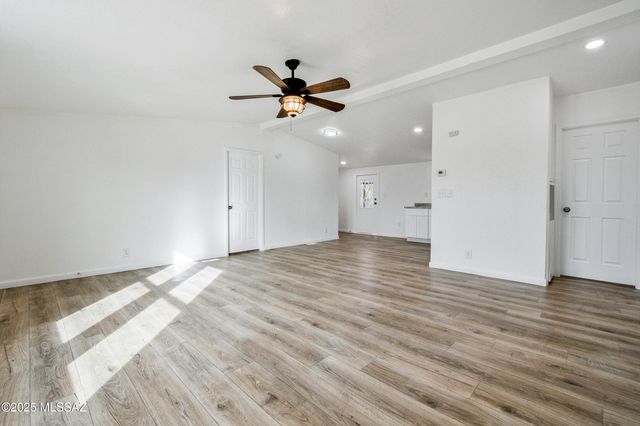 9045 S Fillmore Road, Tucson, AZ 85736