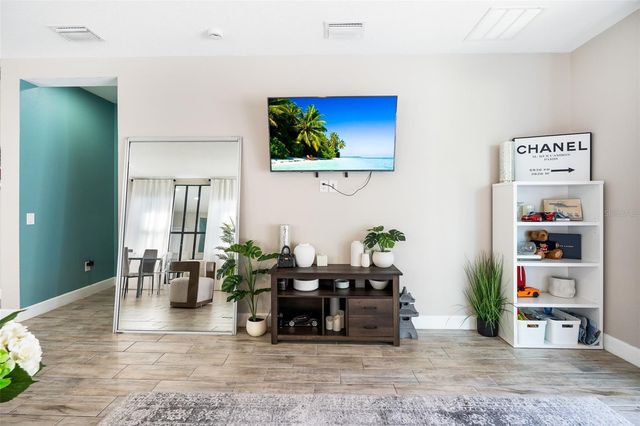 1571 MONTGOMERY BELL RD, Wesley Chapel, FL 33543