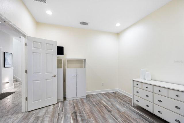 1571 MONTGOMERY BELL RD, Wesley Chapel, FL 33543