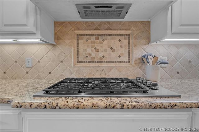223 E 128th Street S, Jenks, OK 74037