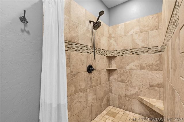 223 E 128th Street S, Jenks, OK 74037