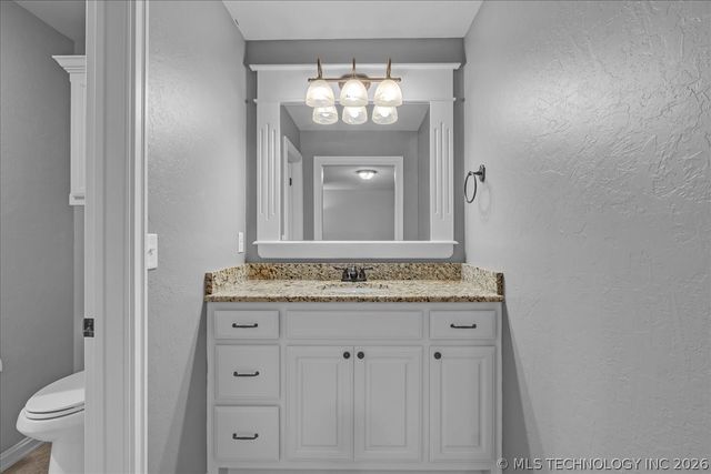 223 E 128th Street S, Jenks, OK 74037