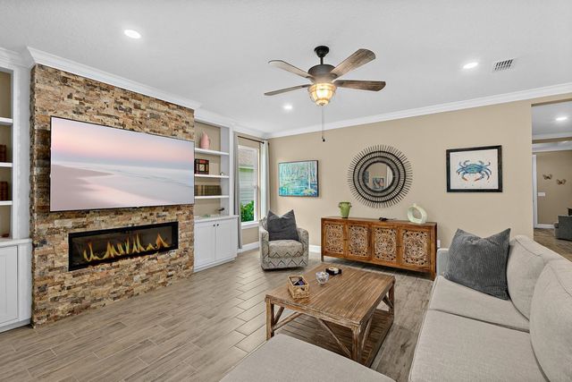 132 Orchard Ln, St Augustine, FL 32095