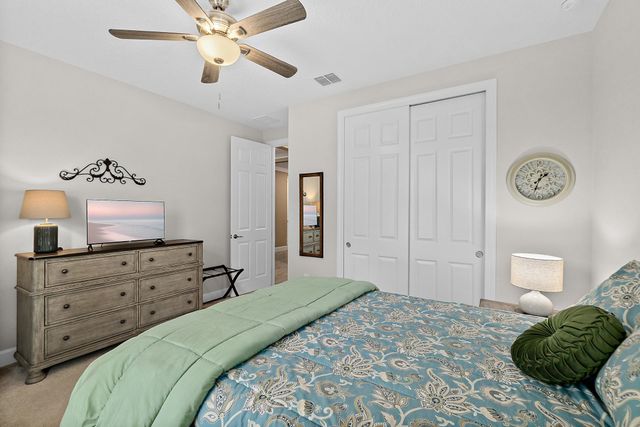 132 Orchard Ln, St Augustine, FL 32095