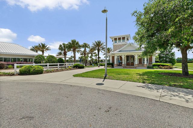 132 Orchard Ln, St Augustine, FL 32095