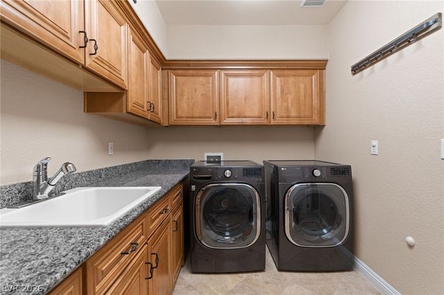 481 Las Alturas Avenue, Las Vegas, NV 89123