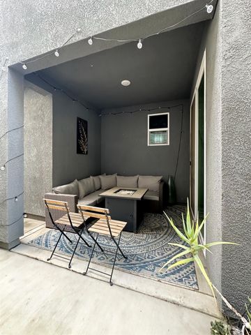 2975 Grassy Bank Ave, Sacramento, CA 95833