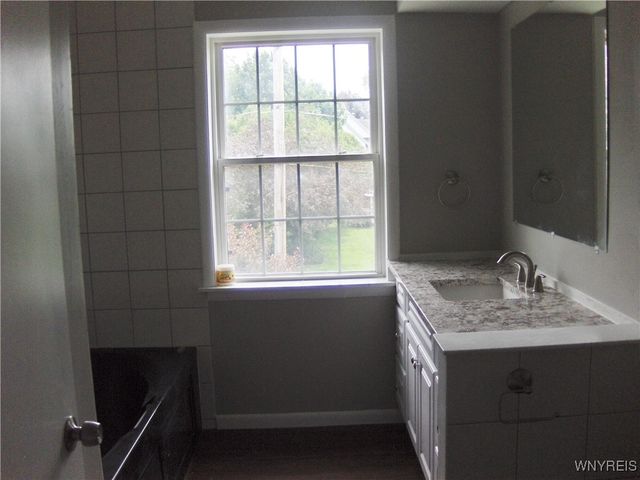 28 Folger Street, Geneva City, NY 14456