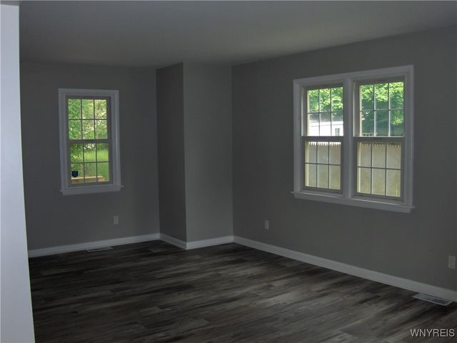 28 Folger Street, Geneva City, NY 14456