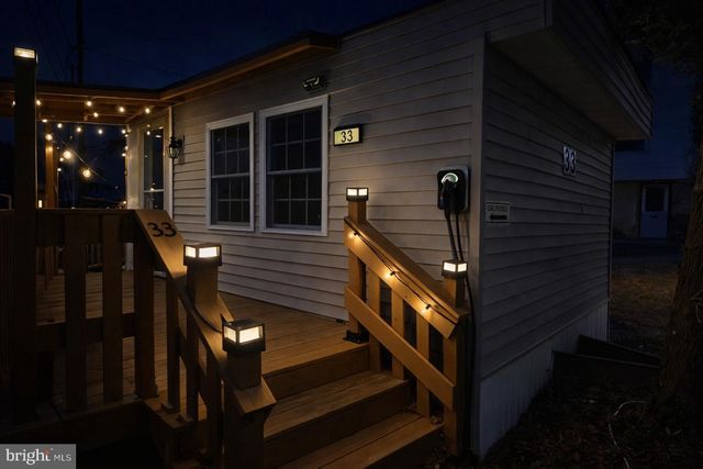 33 SQUAW CIR, Barto, PA 19504