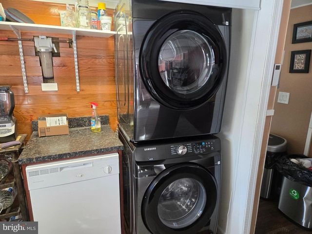 33 SQUAW CIR, Barto, PA 19504