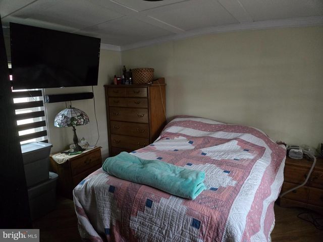 33 SQUAW CIR, Barto, PA 19504