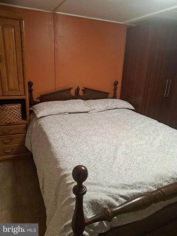 33 SQUAW CIR, Barto, PA 19504