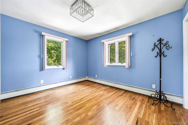 9 Mount Sinai Avenue S, Port Jefferson Station, NY 11776