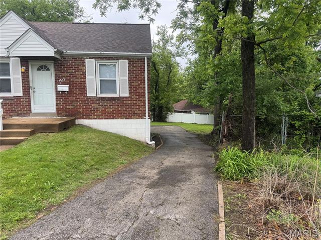 4533 Stivers Street, Normandy, MO 63121