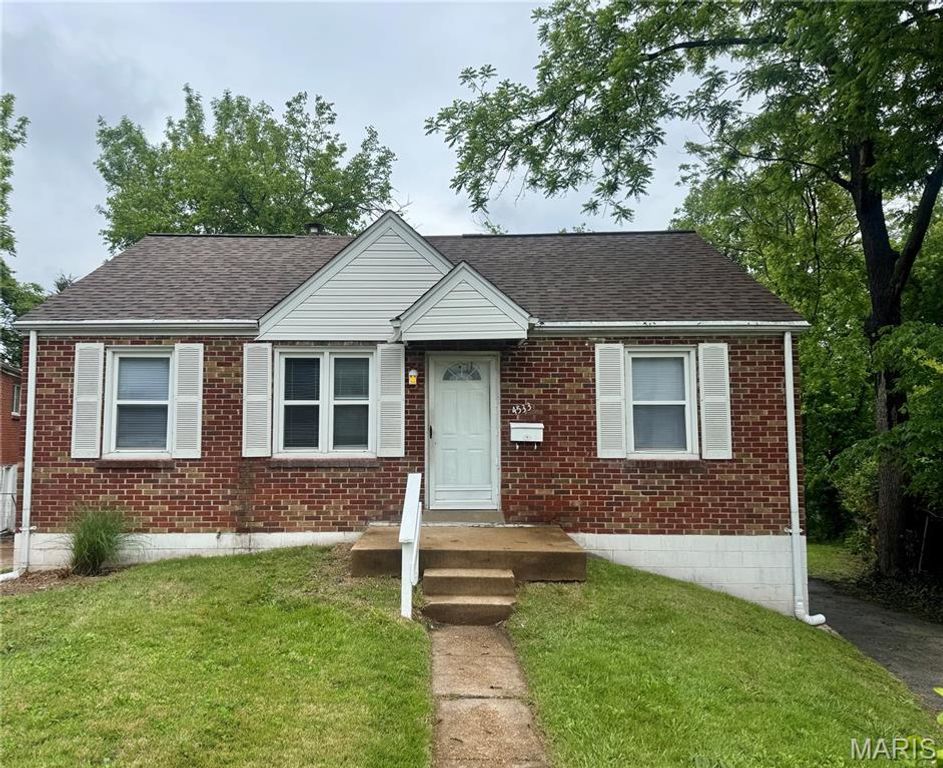 4533 Stivers Street, Normandy, MO 63121
