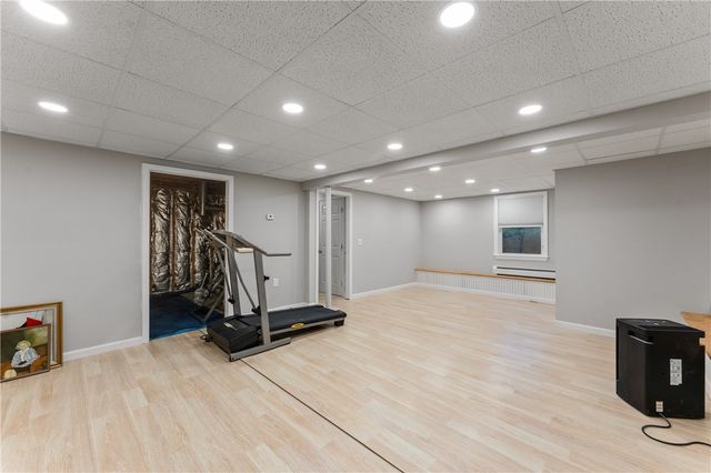 16 Rachella Court, East Providence, RI 02914