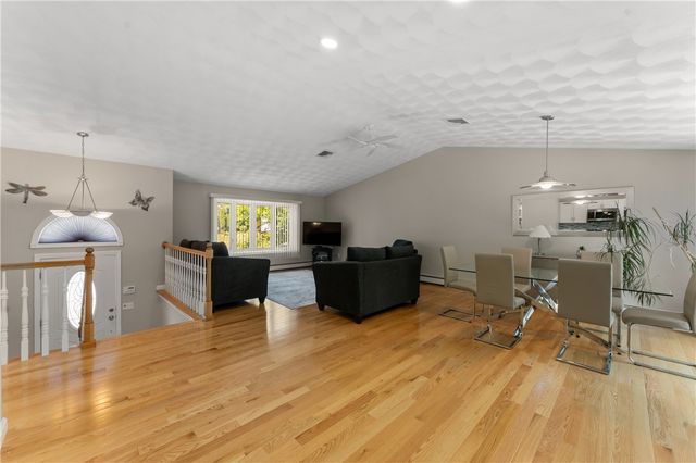 16 Rachella Court, East Providence, RI 02914