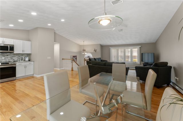 16 Rachella Court, East Providence, RI 02914