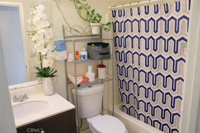 10908 Aztec Lane, Adelanto, CA 92301